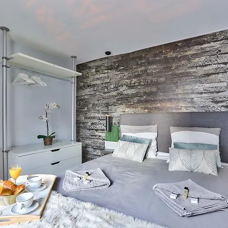 Apartment Amazing Location - Eiffel Tower - Trocadero *